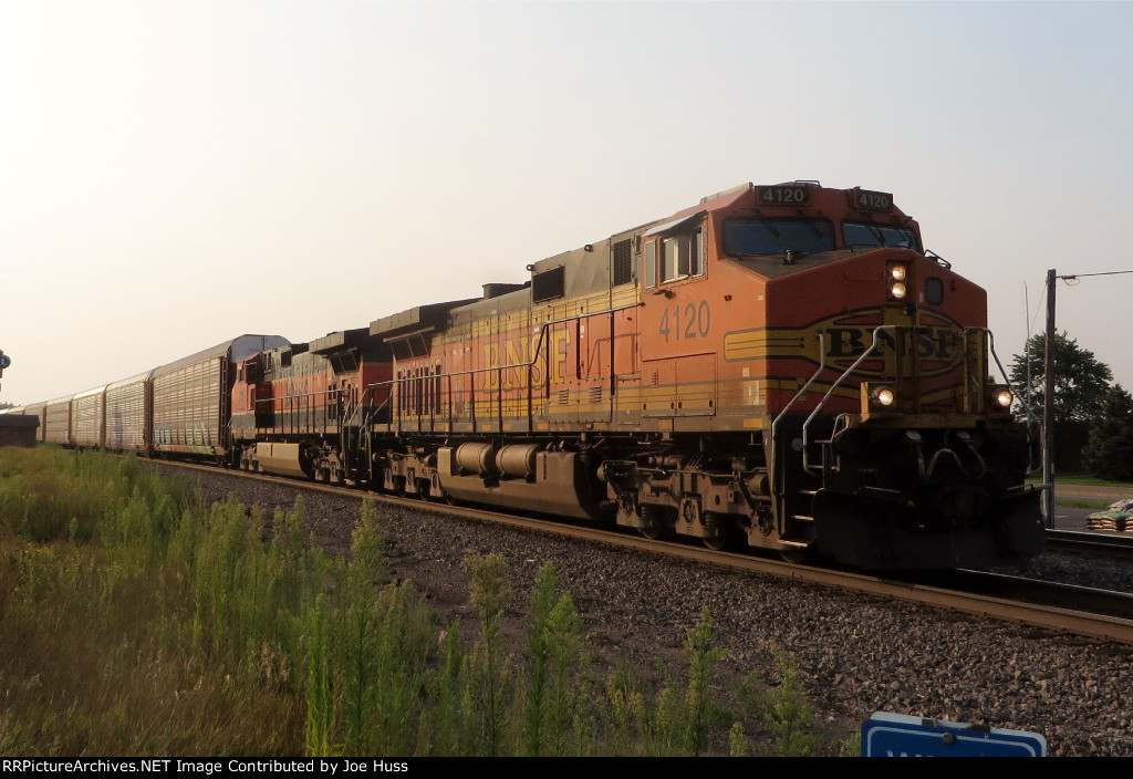 BNSF 4120 West